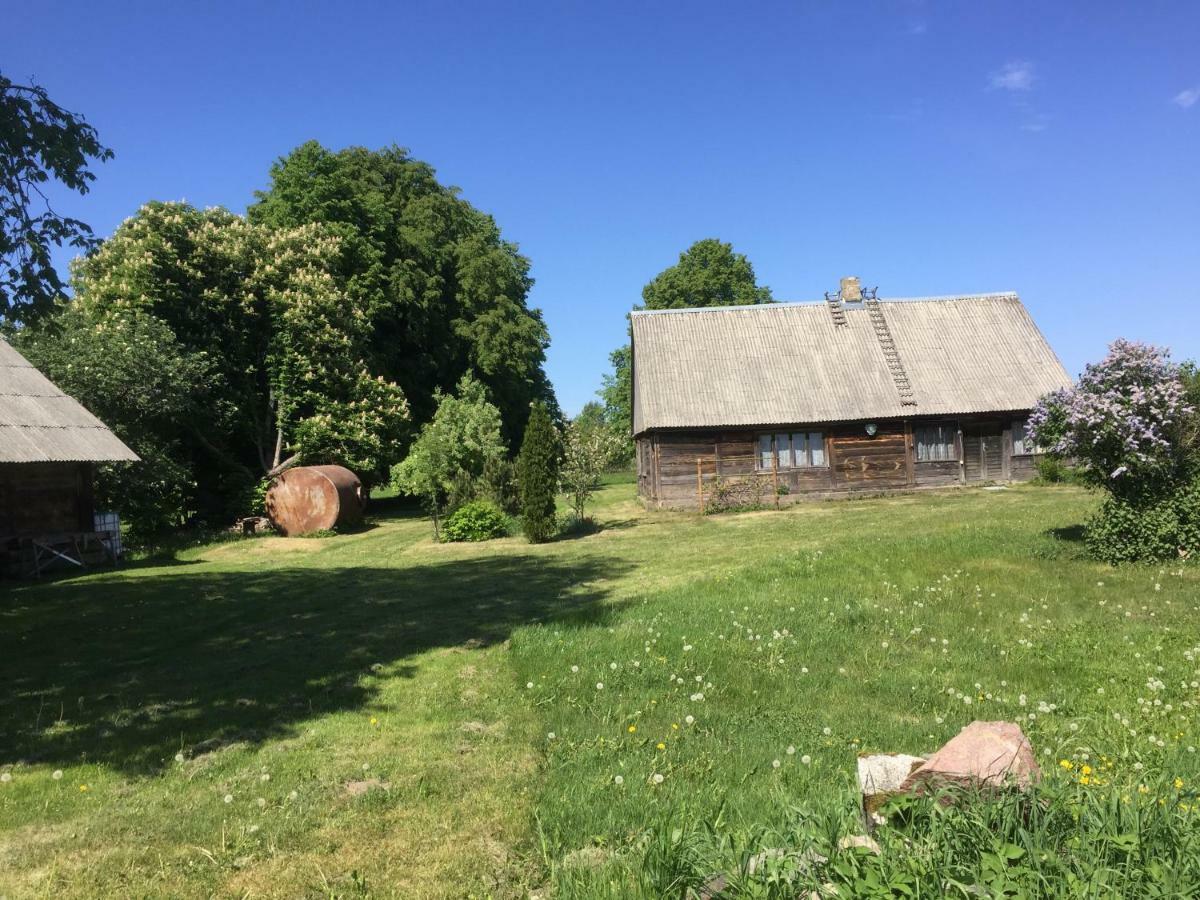 Brivdienu Lauku Maja Budnieki Akmendziras Buitenkant foto